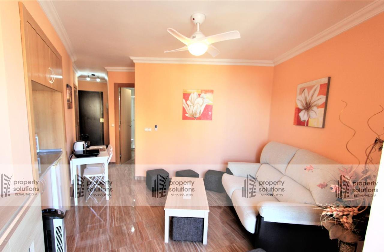 Playamar - Apartamento Copenhague - A 50 Metros De La Playa - Piscina Y Parking Gratis Daire Torremolinos Dış mekan fotoğraf